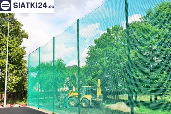 Siatki Wisła - Zabezpieczenie za bramkami i trybun boiska piłkarskiego dla terenów Miasta Wisła
